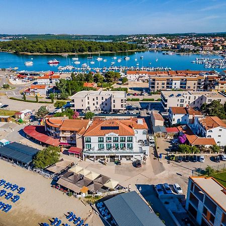 Hotel Koral Medulin Exterior foto